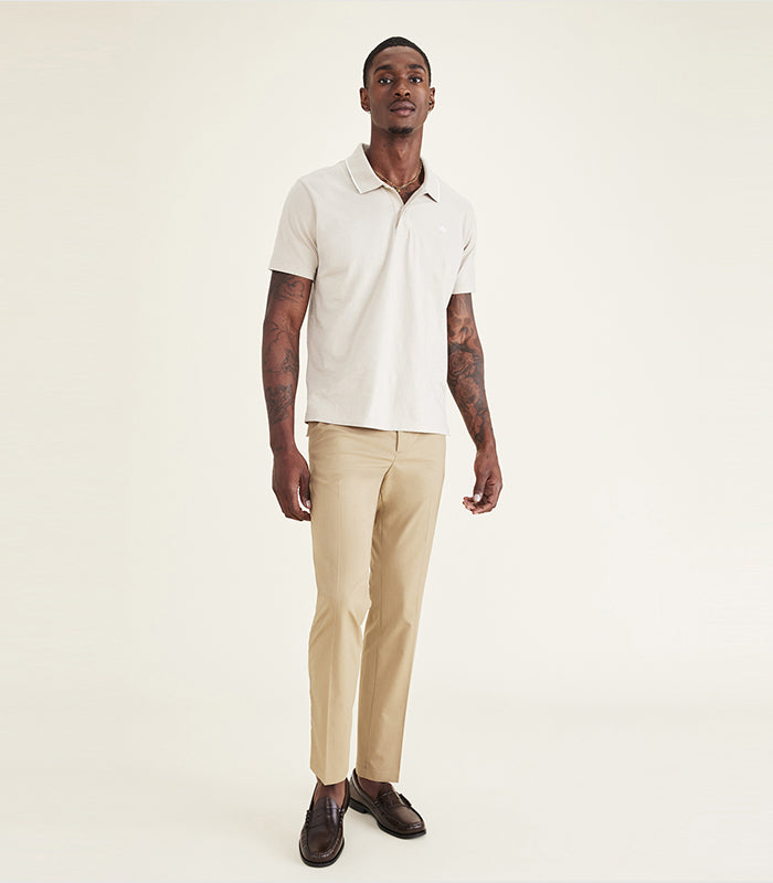 Is it okay to wear a black shirt with khaki pants? - Quora